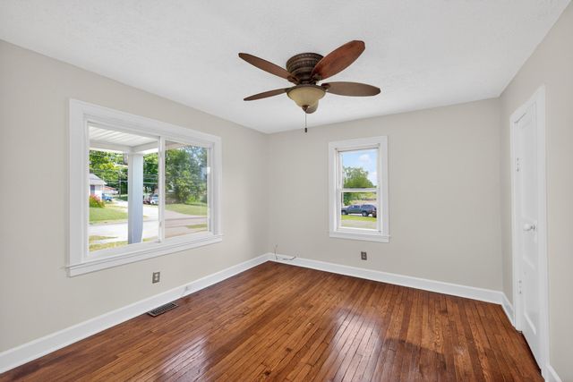 286 High Street, Versailles, KY 40383