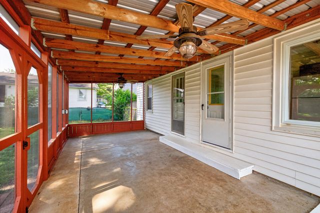 286 High Street, Versailles, KY 40383