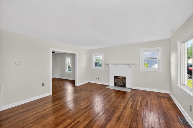 286 High Street, Versailles, KY 40383