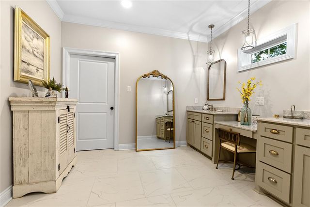 9295 Lognion Rd., Iowa, LA 70647