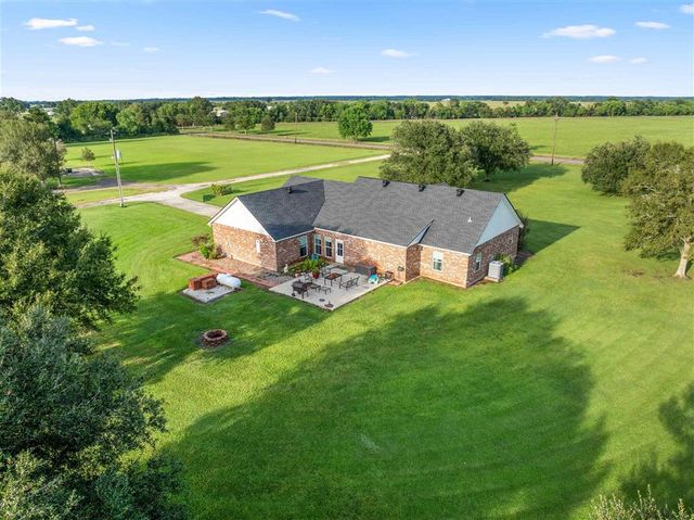 9295 Lognion Rd., Iowa, LA 70647