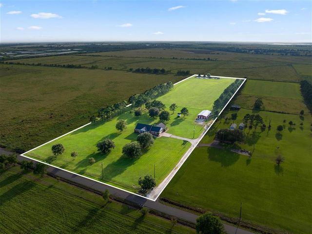 9295 Lognion Rd., Iowa, LA 70647