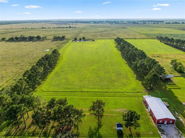 9295 Lognion Rd., Iowa, LA 70647