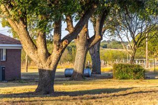 4045 County Road 212, Alvarado, TX 76009