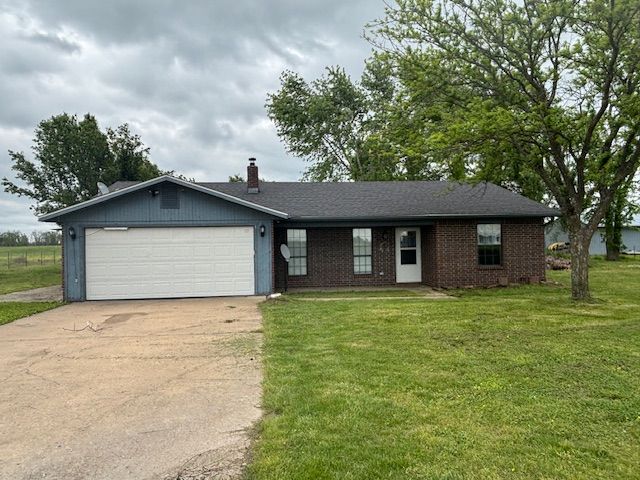 15514 Airport Road, Siloam Springs, AR 72761