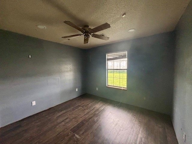 15514 Airport Road, Siloam Springs, AR 72761