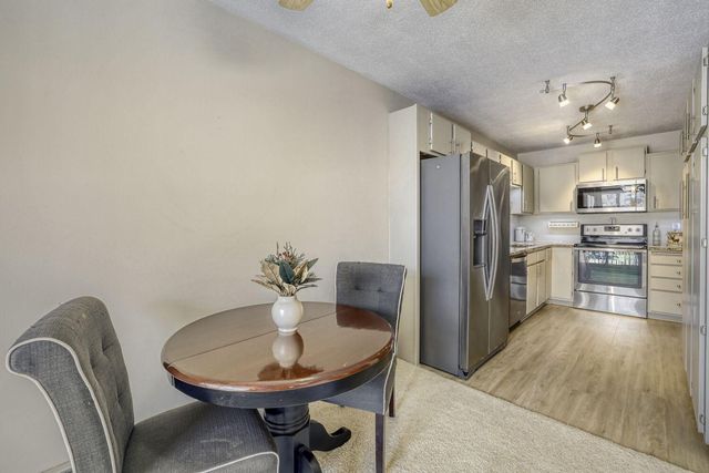 7601 W 101st Street 312, Bloomington, MN 55438