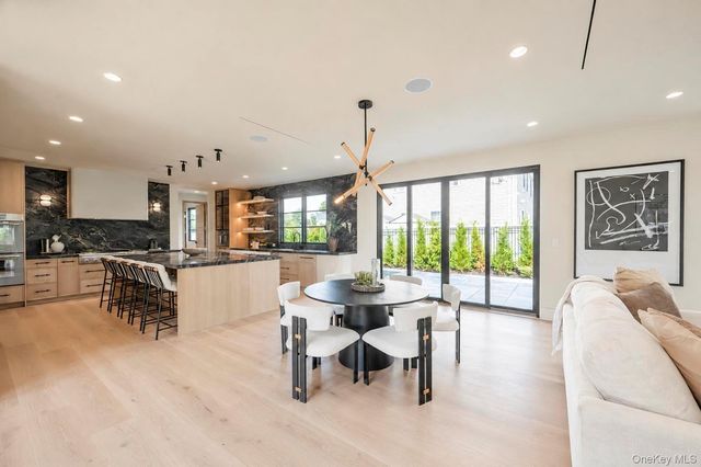 2017 Ladenburg Drive, Westbury, NY 11590