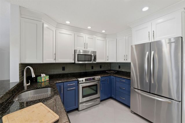 381 MADEIRA CIRCLE, Tierra Verde, FL 33715