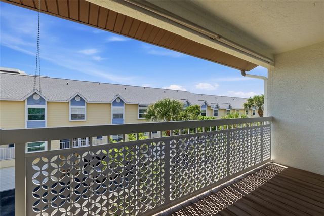 381 MADEIRA CIRCLE, Tierra Verde, FL 33715