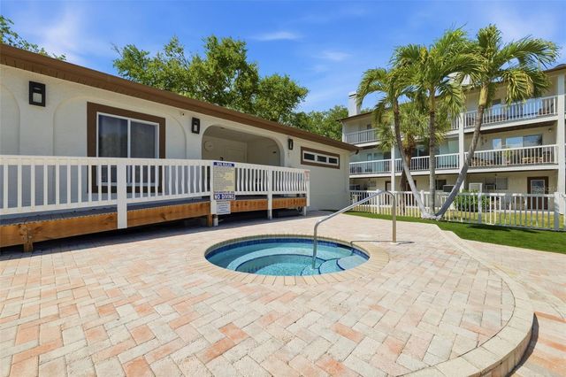 381 MADEIRA CIRCLE, Tierra Verde, FL 33715