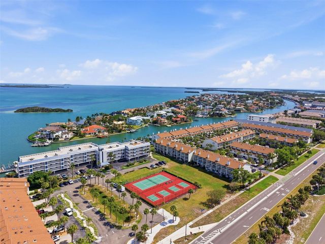 381 MADEIRA CIRCLE, Tierra Verde, FL 33715