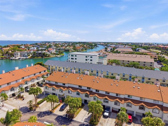 381 MADEIRA CIRCLE, Tierra Verde, FL 33715