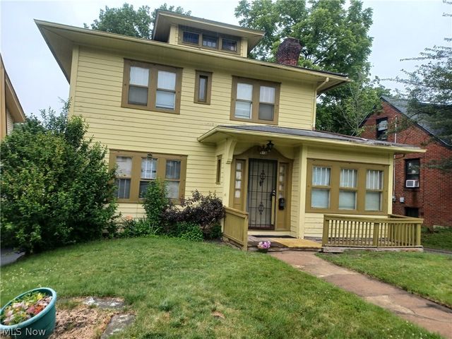 918 Winona Drive, Youngstown, OH 44511