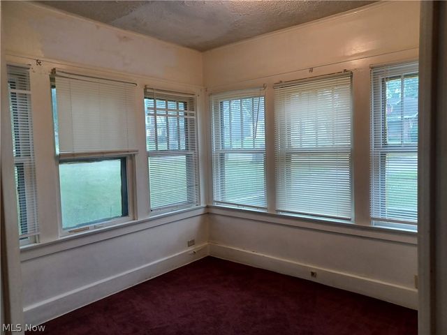 918 Winona Drive, Youngstown, OH 44511