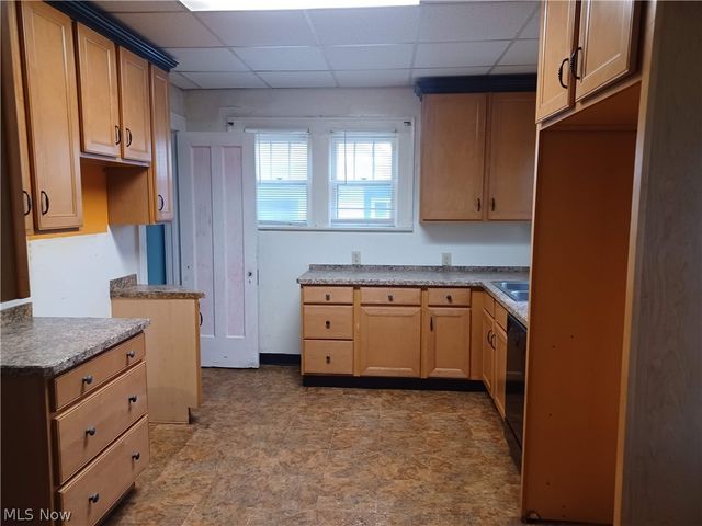 918 Winona Drive, Youngstown, OH 44511
