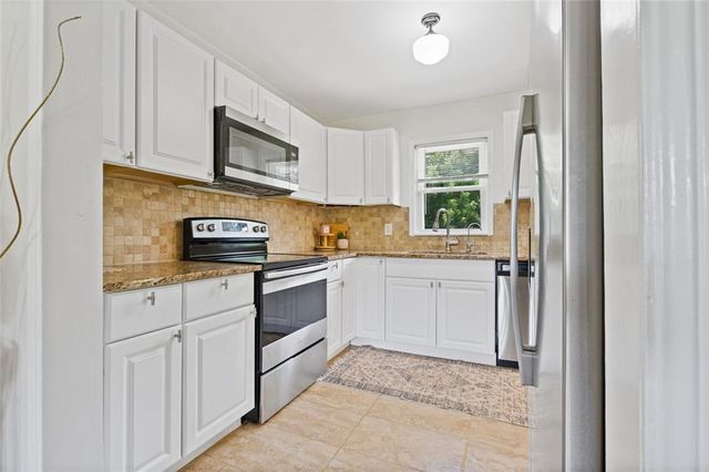 850 New Hope Road, Fayetteville, GA 30214