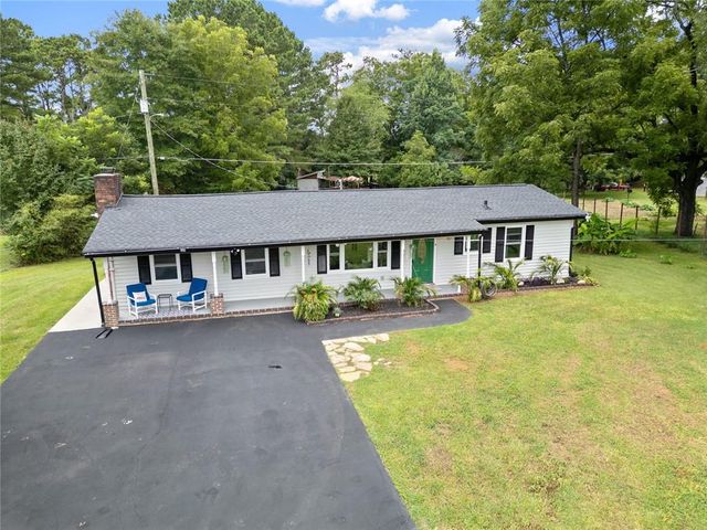 850 New Hope Road, Fayetteville, GA 30214