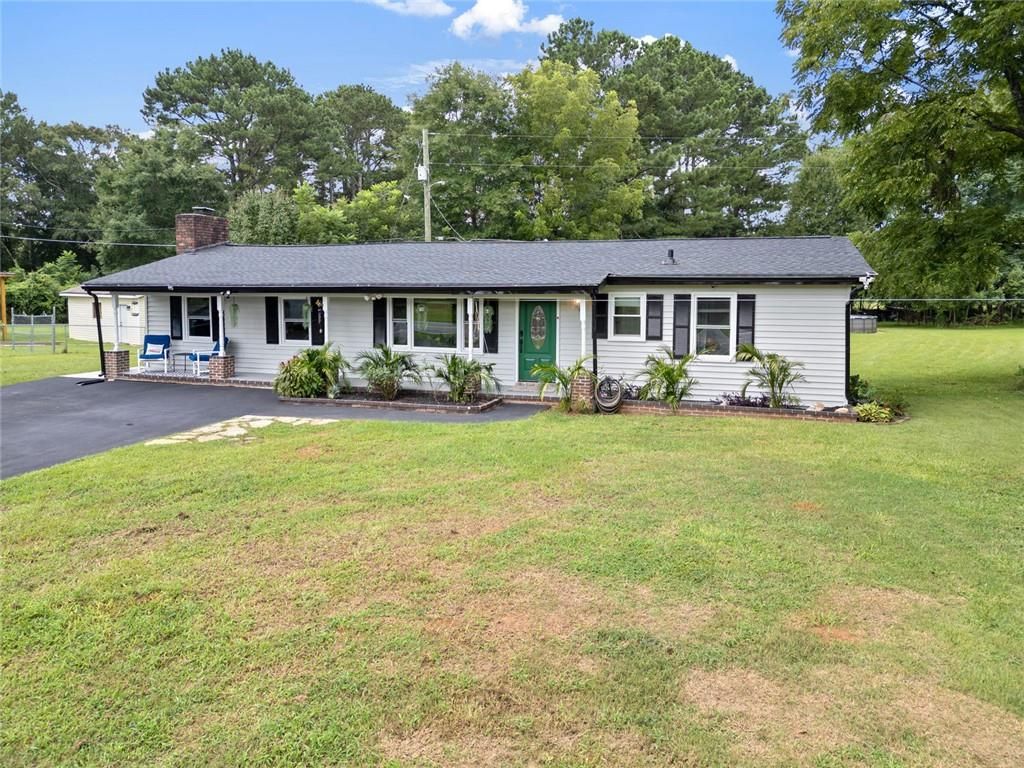 850 New Hope Road, Fayetteville, GA 30214