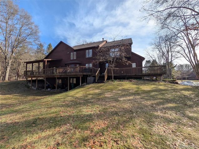 4422 Argenta Drive, Genoa Township, MI 48116