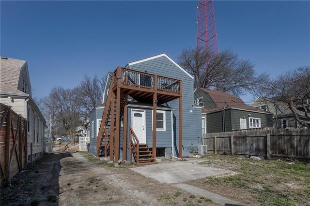 3139 Mcgee Street, Kansas City, MO 64111