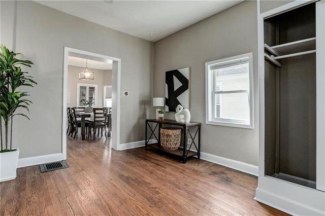 3139 Mcgee Street, Kansas City, MO 64111