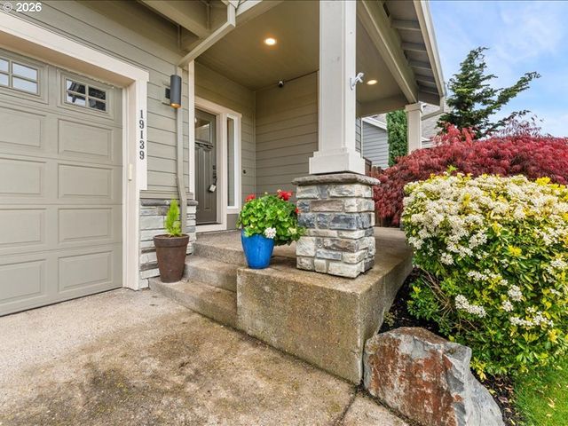 19139 PEASE Rd, Oregon City, OR 97045