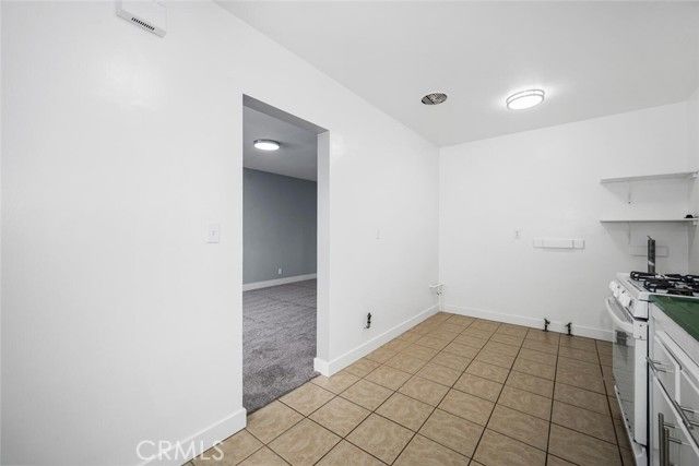 1612 Orange, Costa Mesa, CA 92627