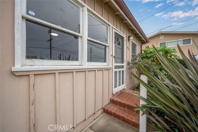 1612 Orange, Costa Mesa, CA 92627