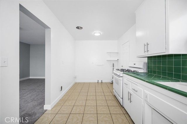 1612 Orange, Costa Mesa, CA 92627