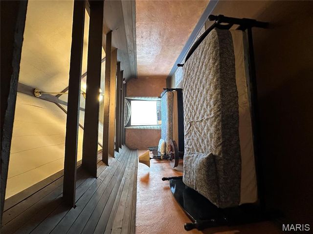 310 N 3rd, Hannibal, MO 63401