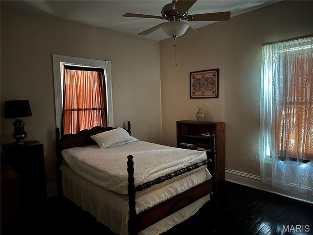 310 N 3rd, Hannibal, MO 63401