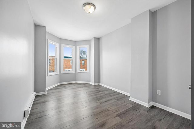 2406 W CLEARFIELD ST, Philadelphia, PA 19132