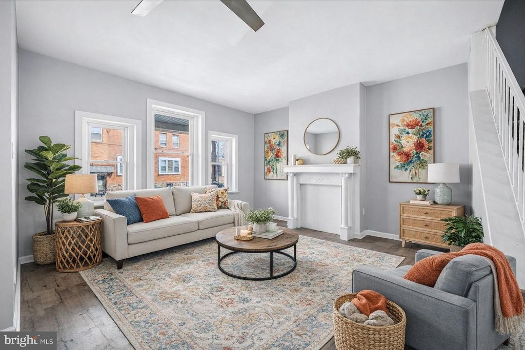 2406 W CLEARFIELD ST, Philadelphia, PA 19132