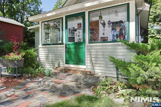 84 Race Track Drive, West Milford, NJ 07421