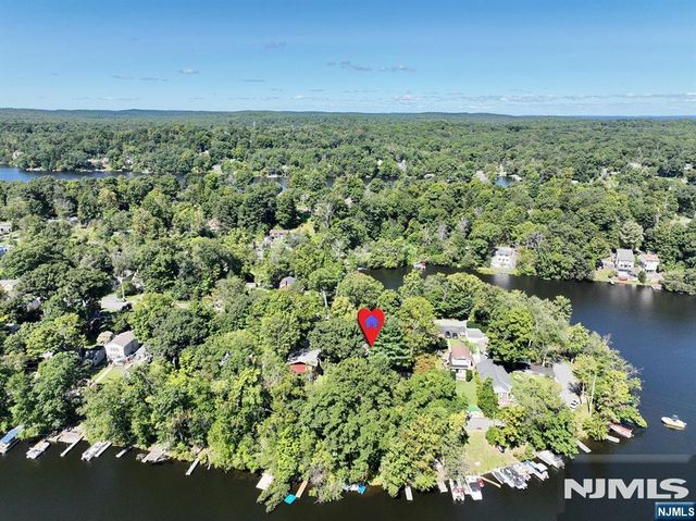 84 Race Track Drive, West Milford, NJ 07421