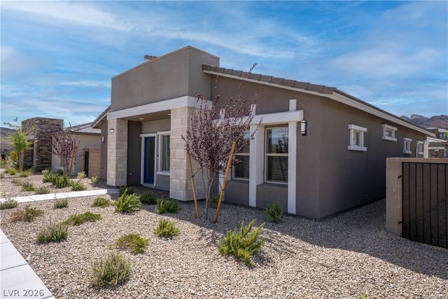 904 Kings Cliff Lane, Las Vegas, NV 89138