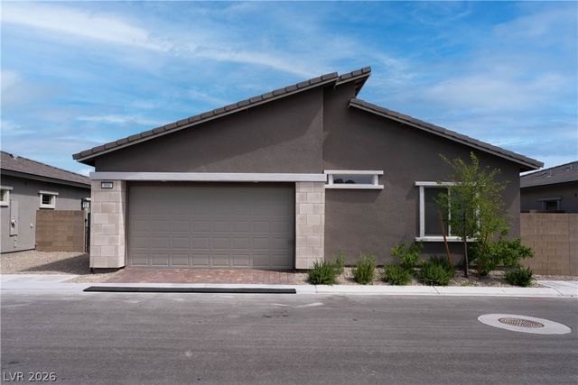 904 Kings Cliff Lane, Las Vegas, NV 89138