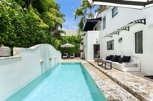 4430 Alton Rd, Miami Beach, FL 33140