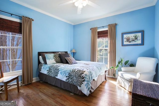 1084 Country Lane NE, Atlanta, GA 30324