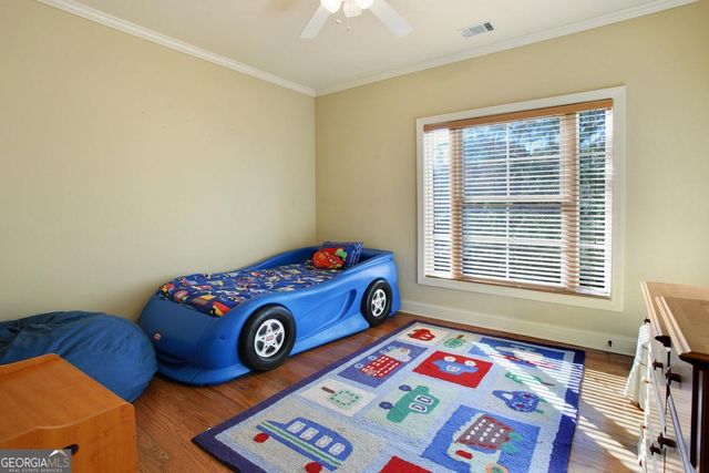 1084 Country Lane NE, Atlanta, GA 30324
