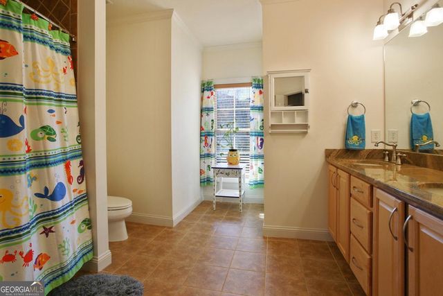1084 Country Lane NE, Atlanta, GA 30324