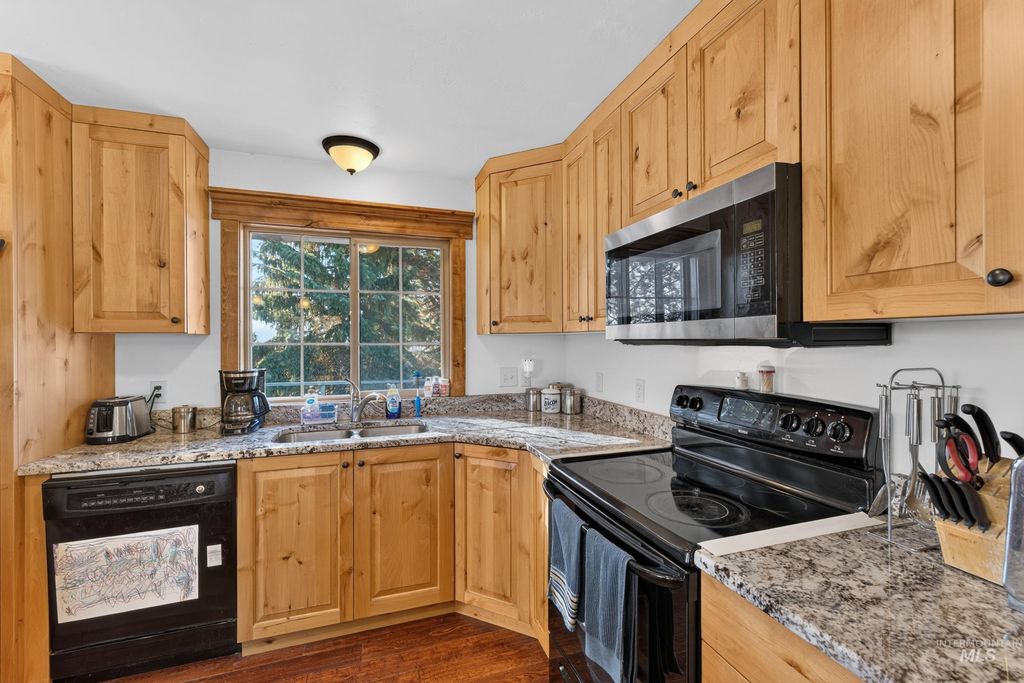 43 Johnson Ln., McCall, ID 83638 photo 4