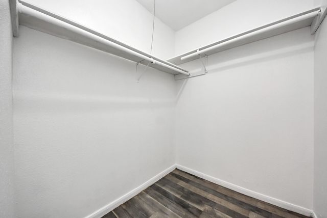 4219 Stonehenge Trail, Houston, TX 77066