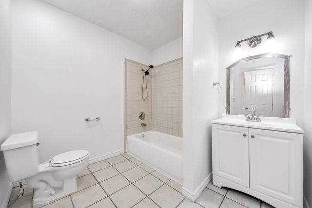 4219 Stonehenge Trail, Houston, TX 77066