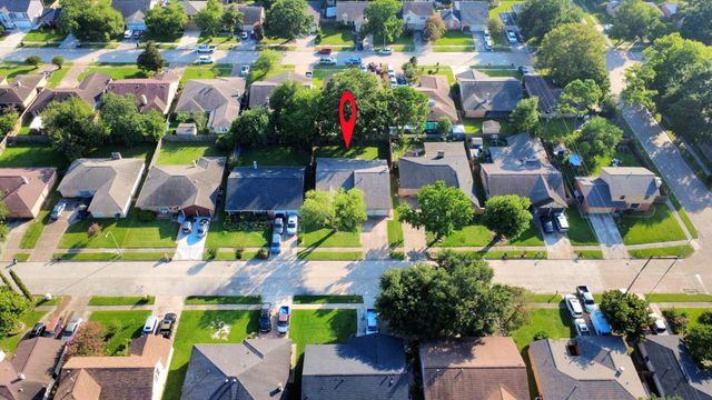 4219 Stonehenge Trail, Houston, TX 77066
