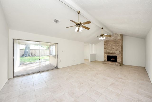 4219 Stonehenge Trail, Houston, TX 77066
