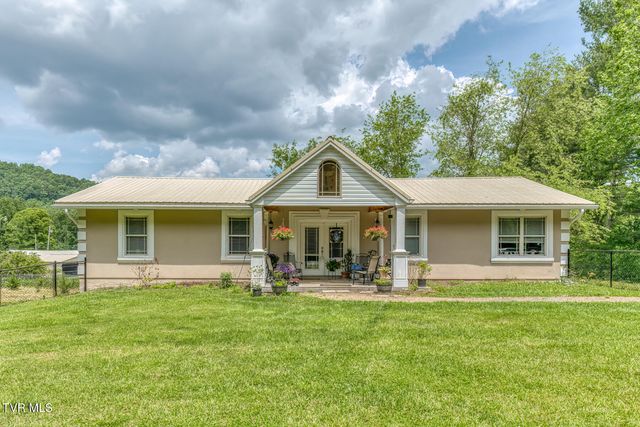 191 Tn-143, Roan Mountain, TN 37687