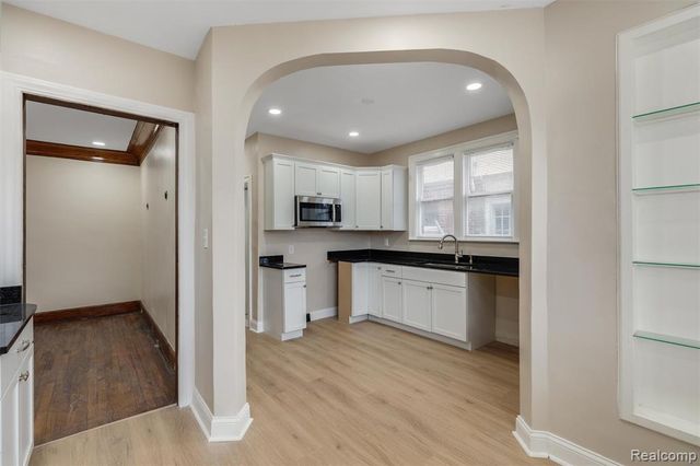 121 Colorado Street, Highland Park, MI 48203