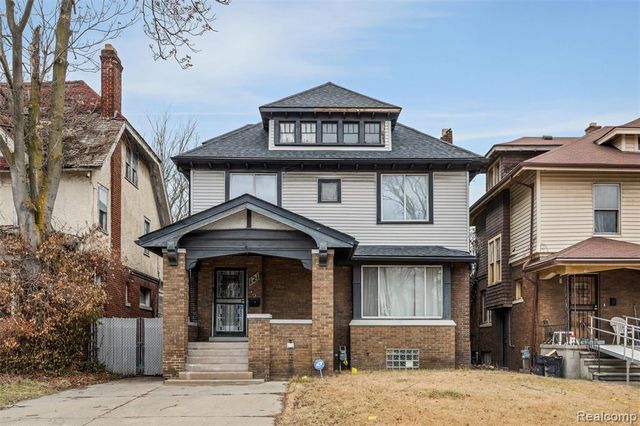 121 Colorado Street, Highland Park, MI 48203